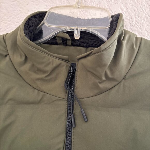 OKANE Men's Olive Green Lightweight Puffer Jacket Size XL - Picture 3 of 7